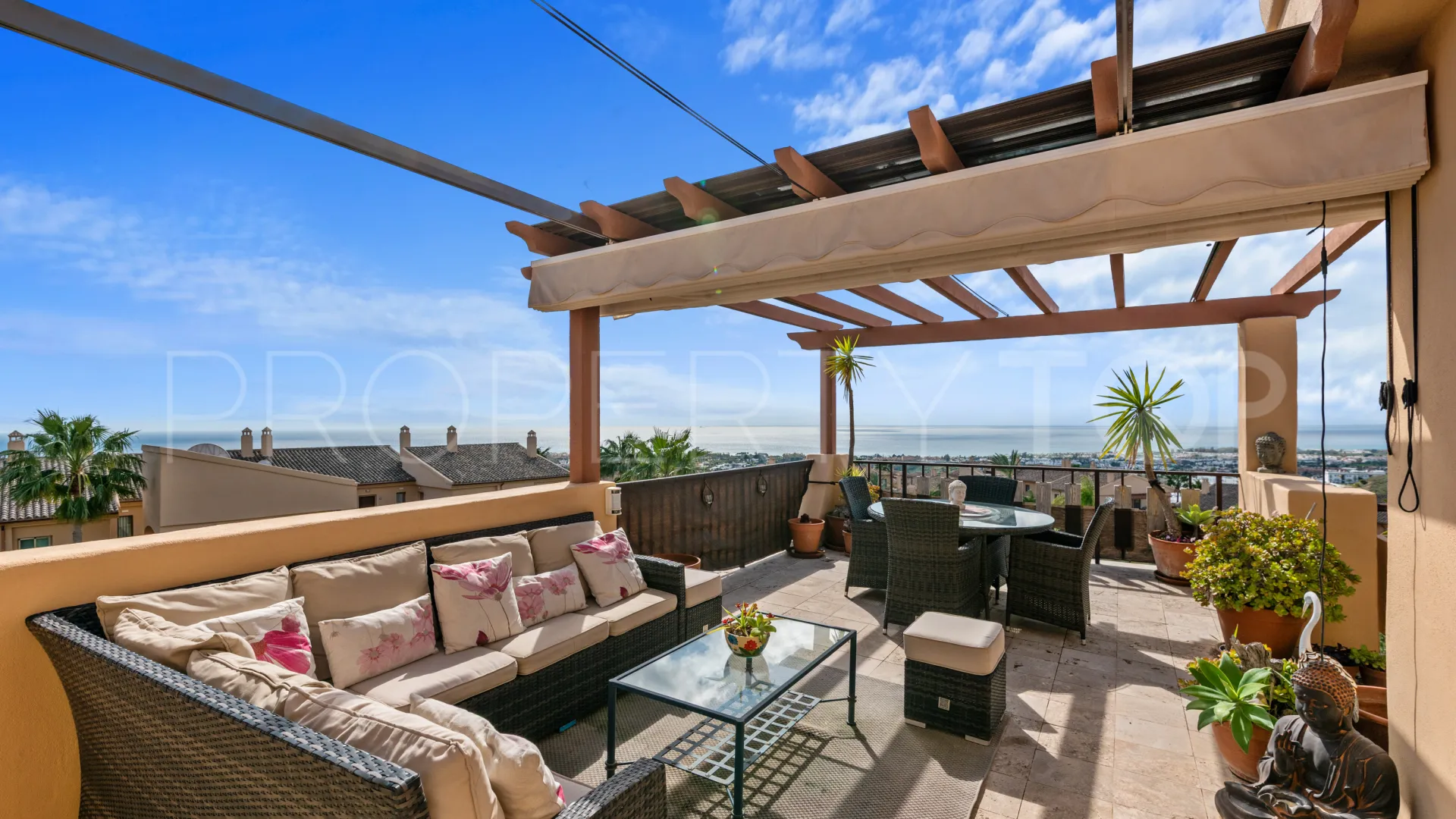 For sale penthouse in Hacienda del Señorio de Cifuentes with 3 bedrooms