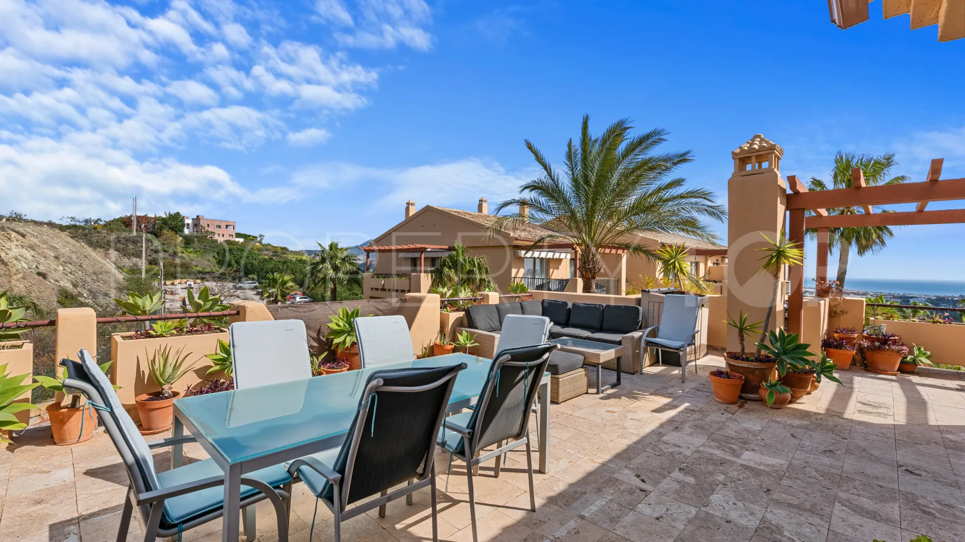 For sale penthouse in Hacienda del Señorio de Cifuentes with 3 bedrooms