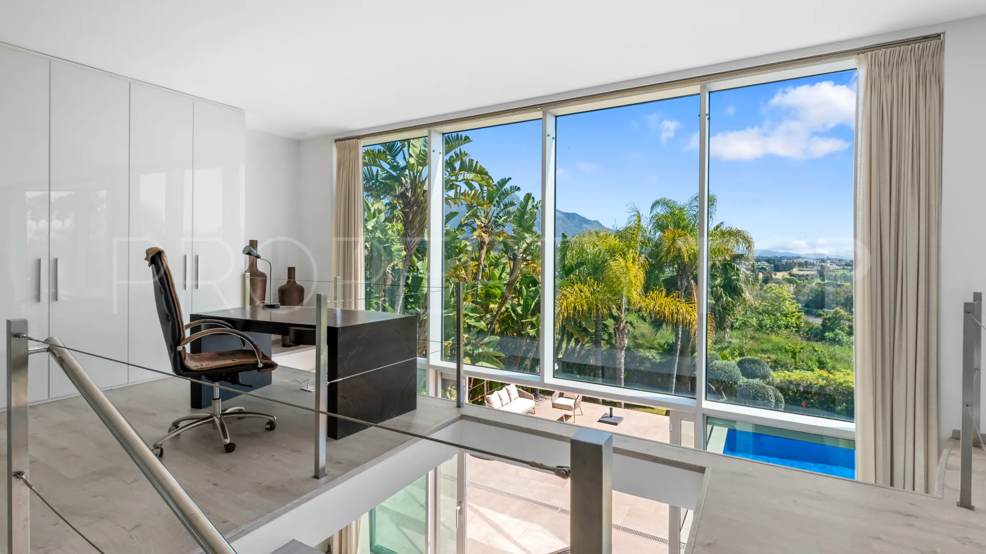 Villa in La Quinta Golf for sale