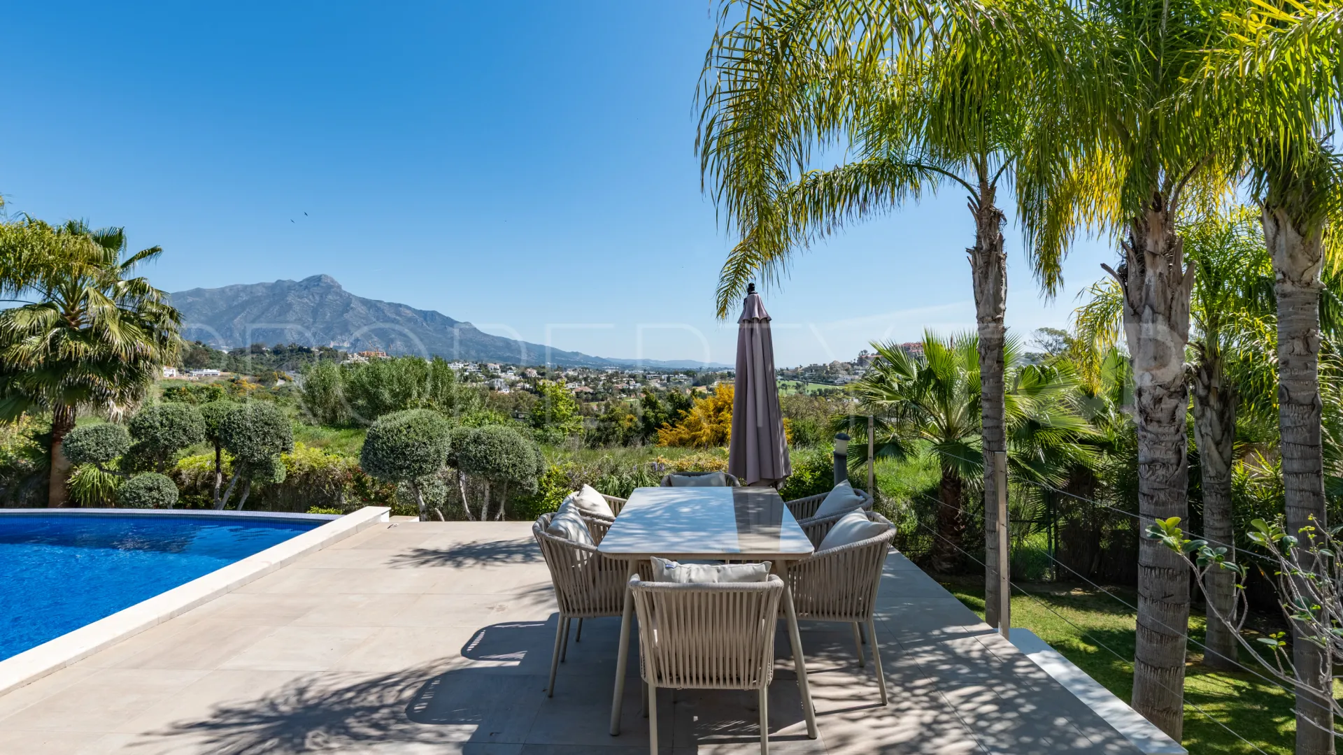 Villa in La Quinta Golf for sale