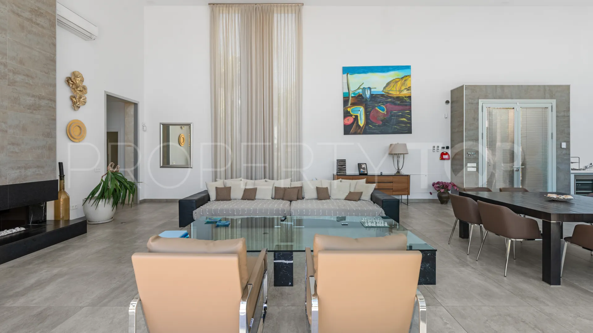 Villa in La Quinta Golf for sale