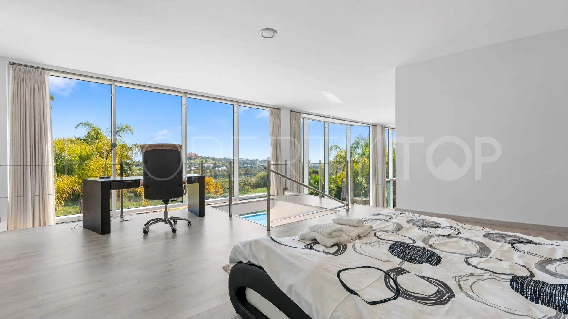 Villa in La Quinta Golf for sale