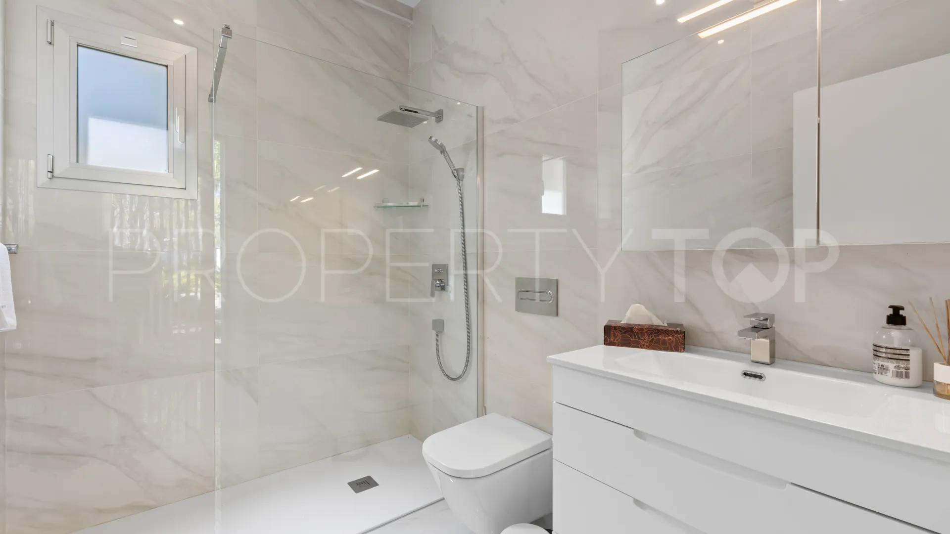 Villa in La Quinta Golf for sale