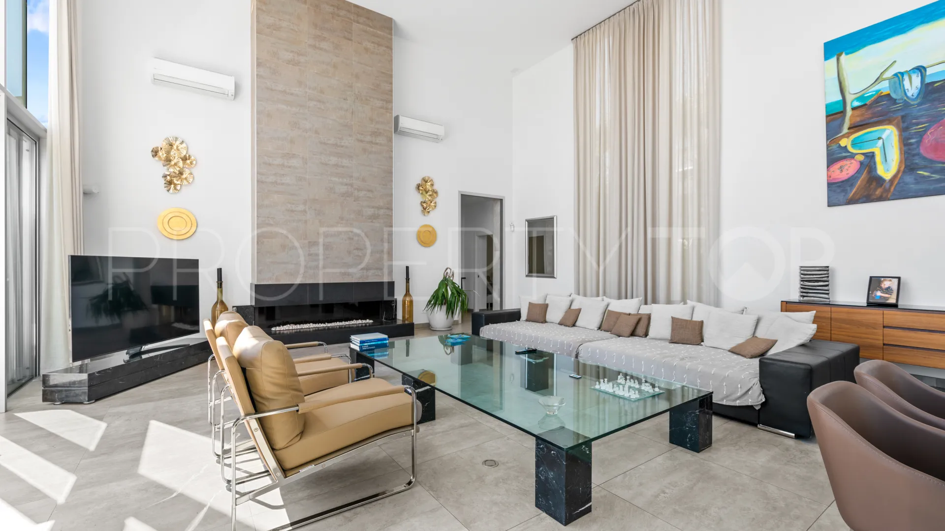 Villa in La Quinta Golf for sale