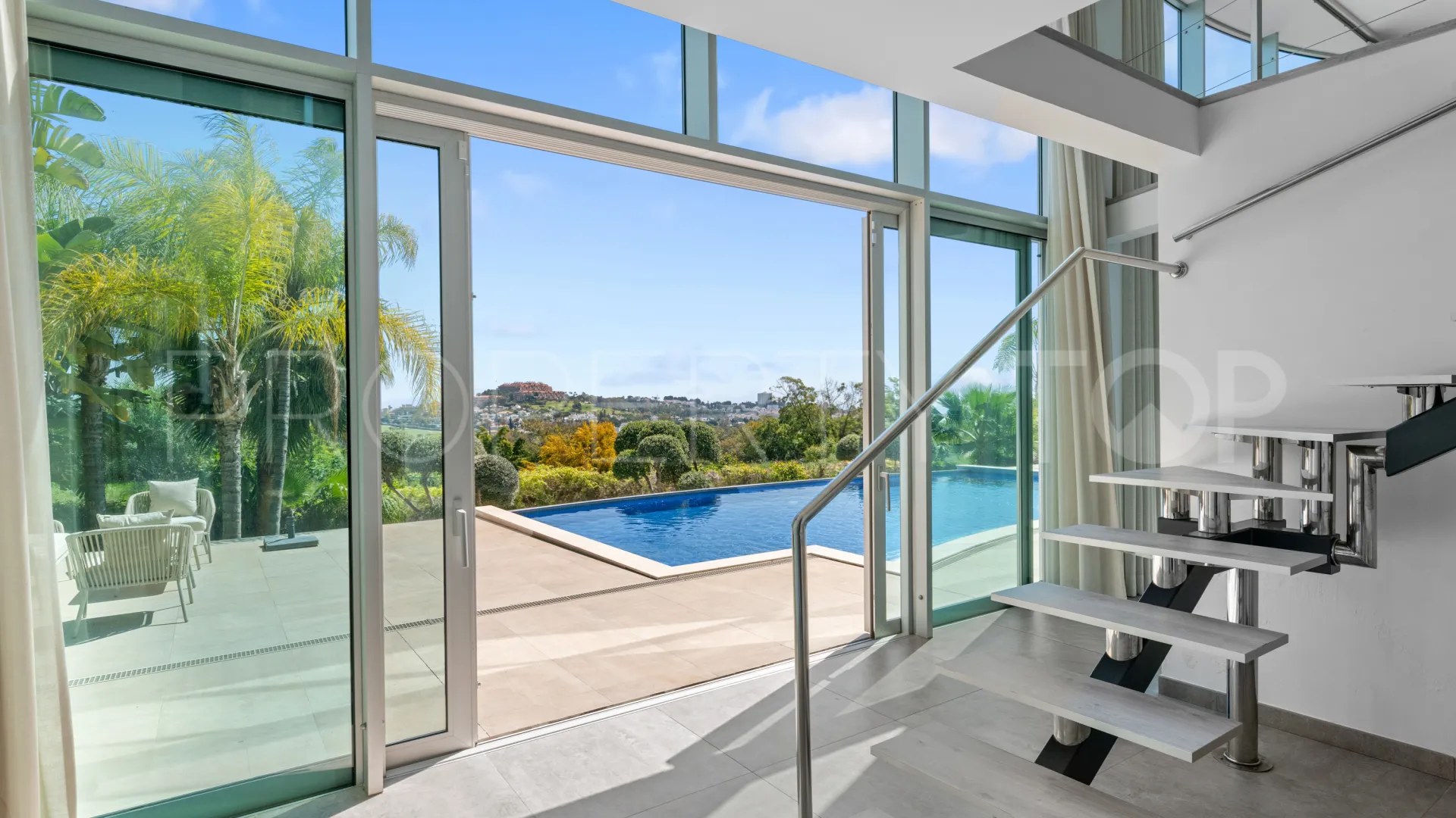 Villa in La Quinta Golf for sale