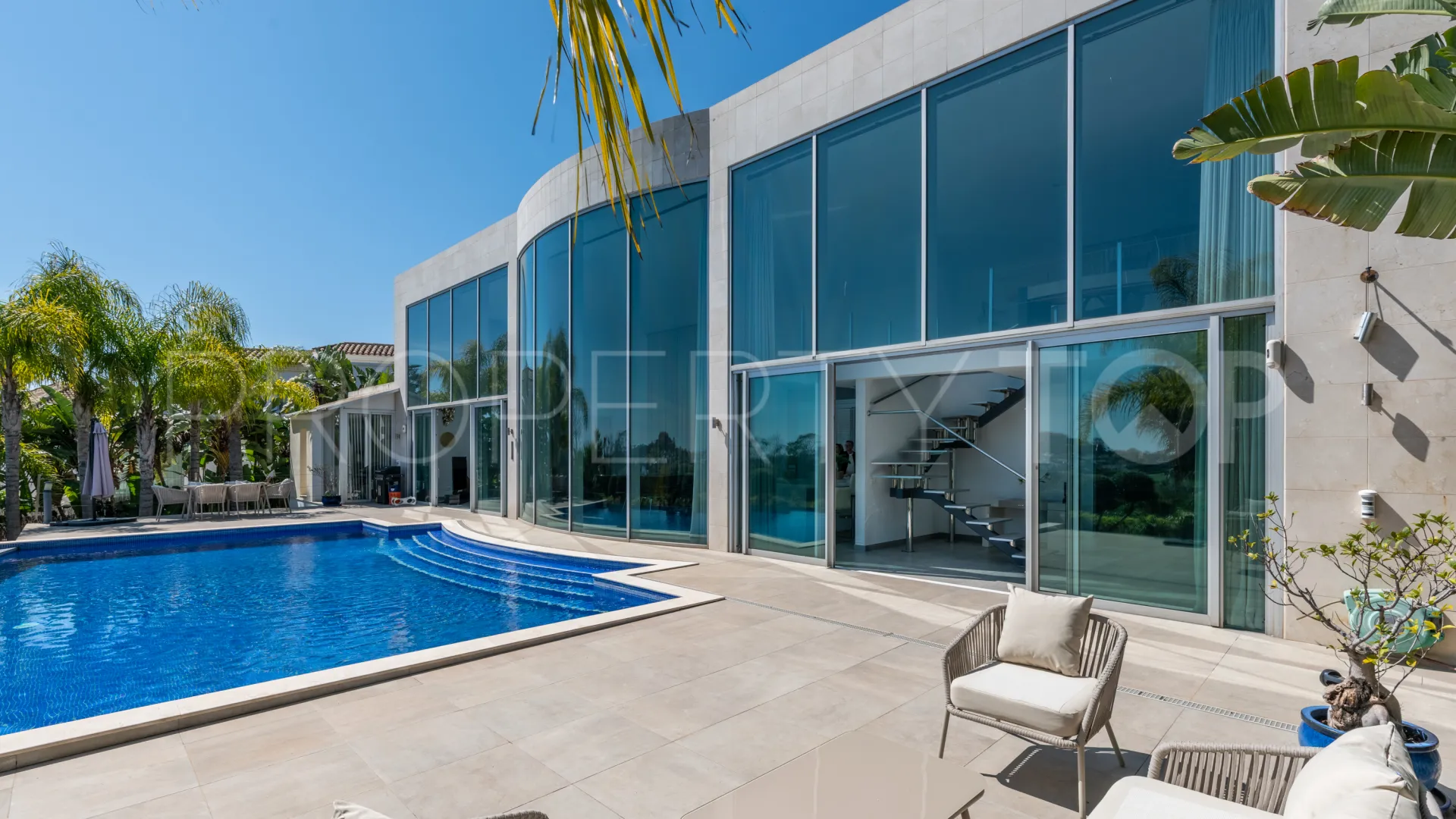 Villa in La Quinta Golf for sale