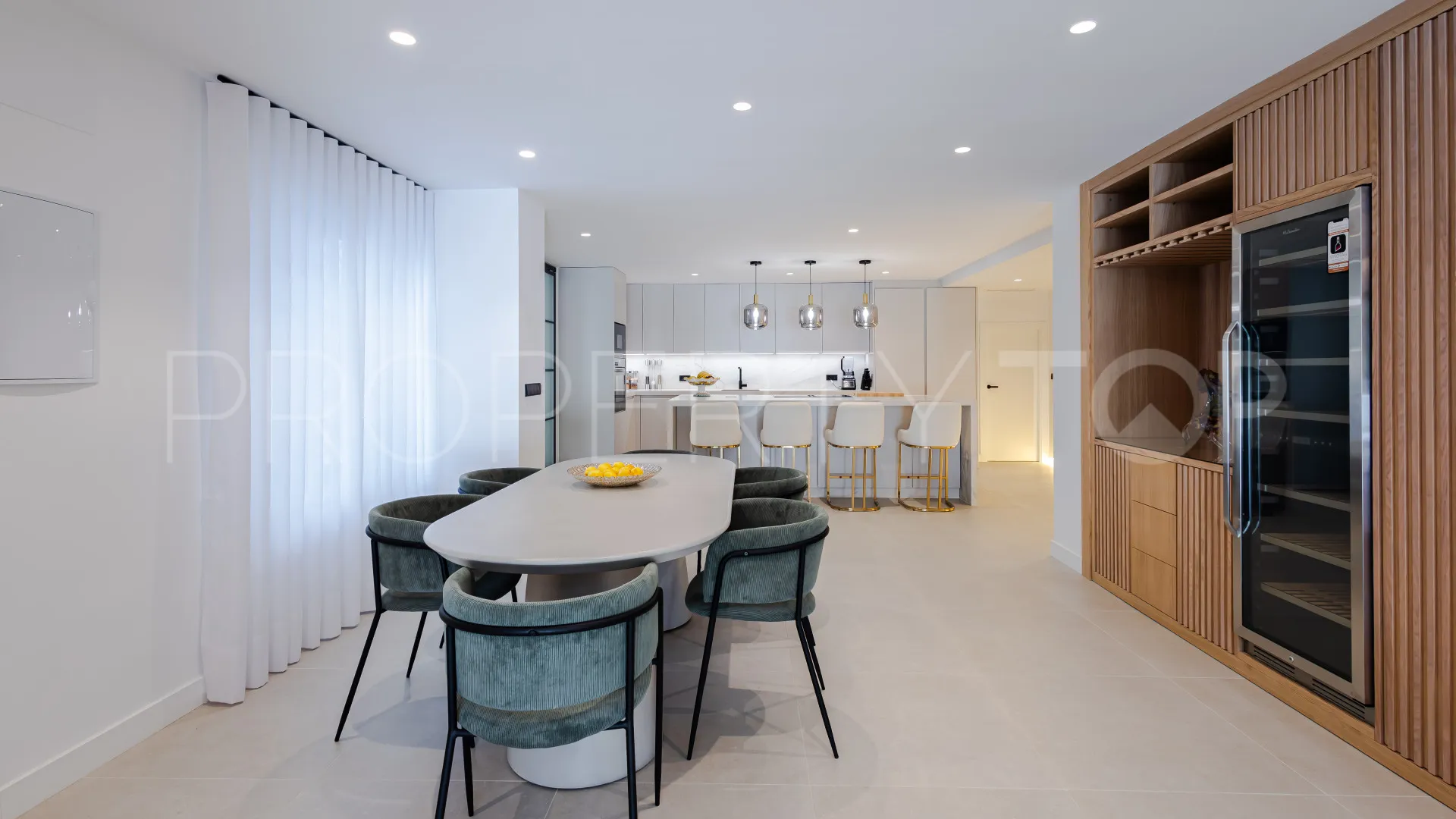 Apartment in Kings Hills for sale
