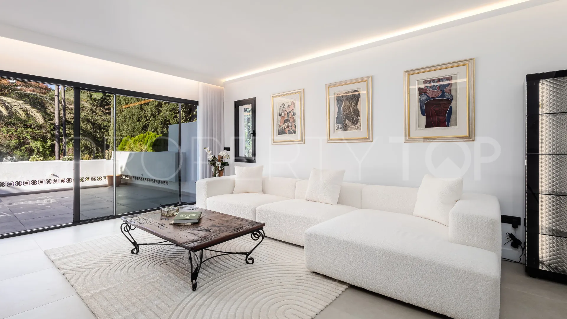 Apartment in Kings Hills for sale