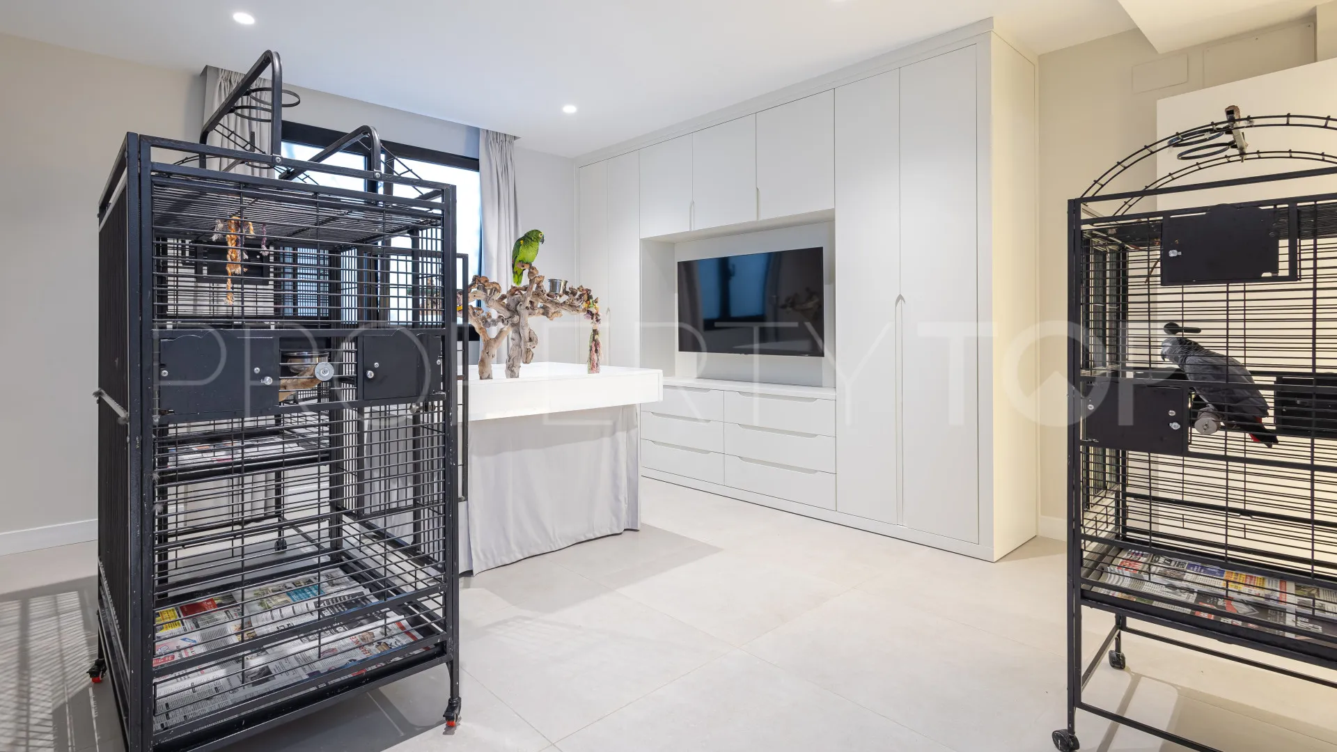 Apartment in Kings Hills for sale