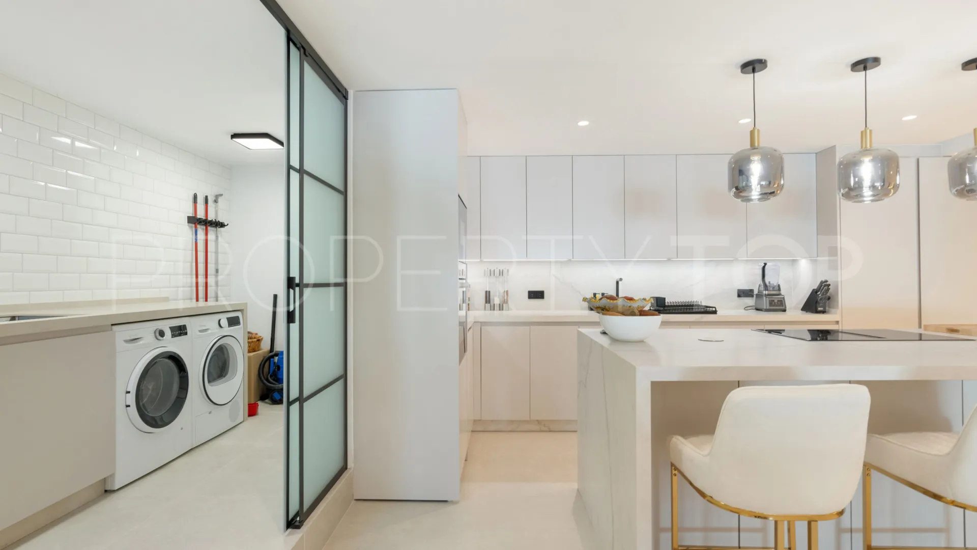 Apartment in Kings Hills for sale
