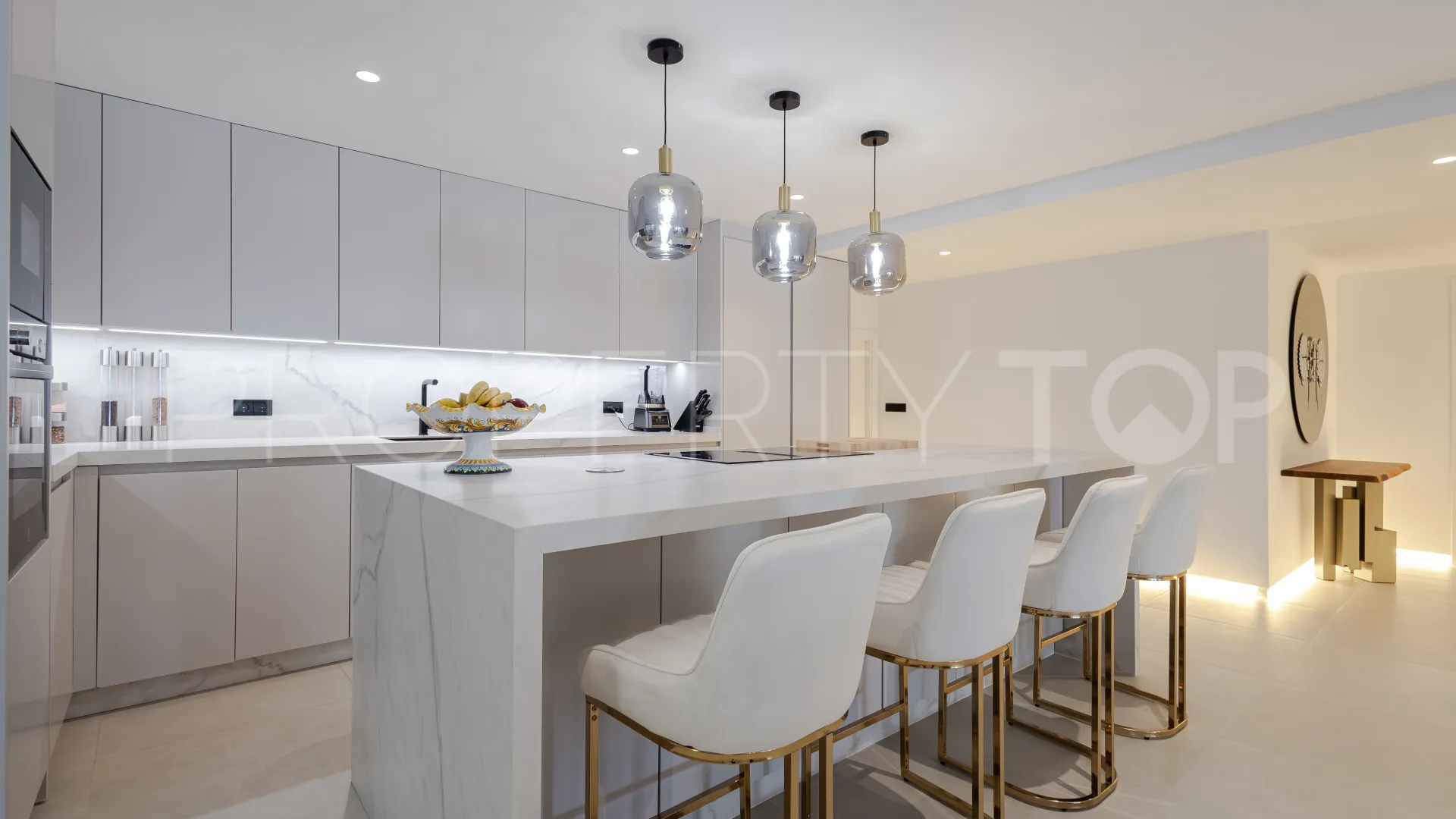 Apartment in Kings Hills for sale