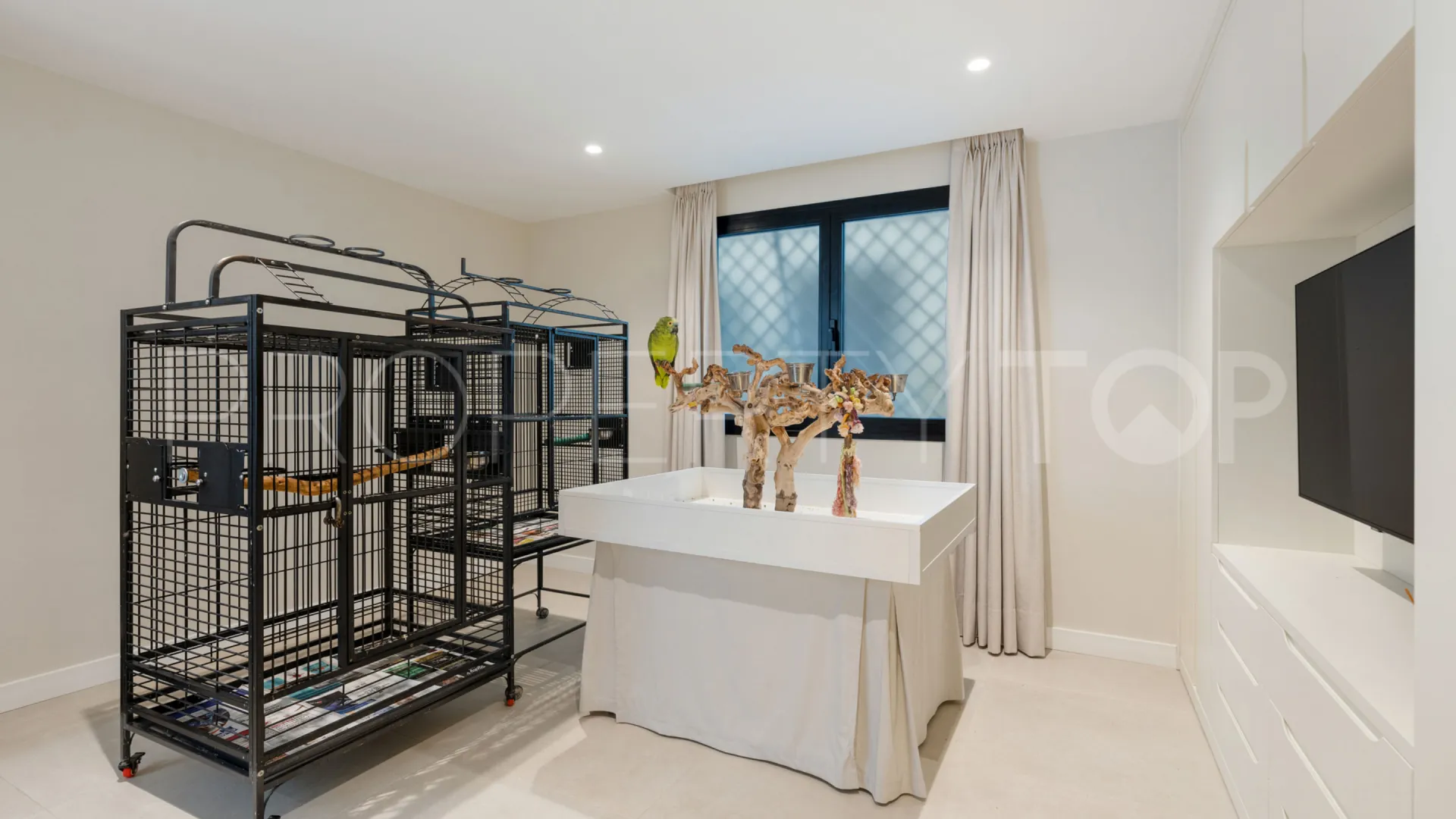 Apartment in Kings Hills for sale