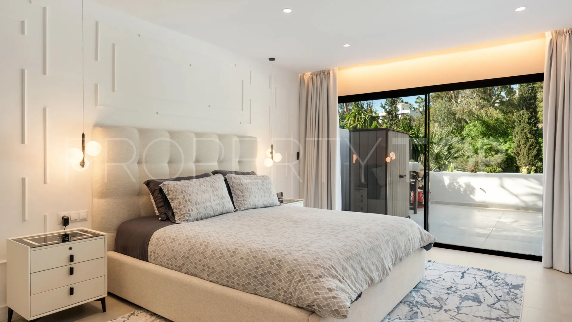 Apartment in Kings Hills for sale