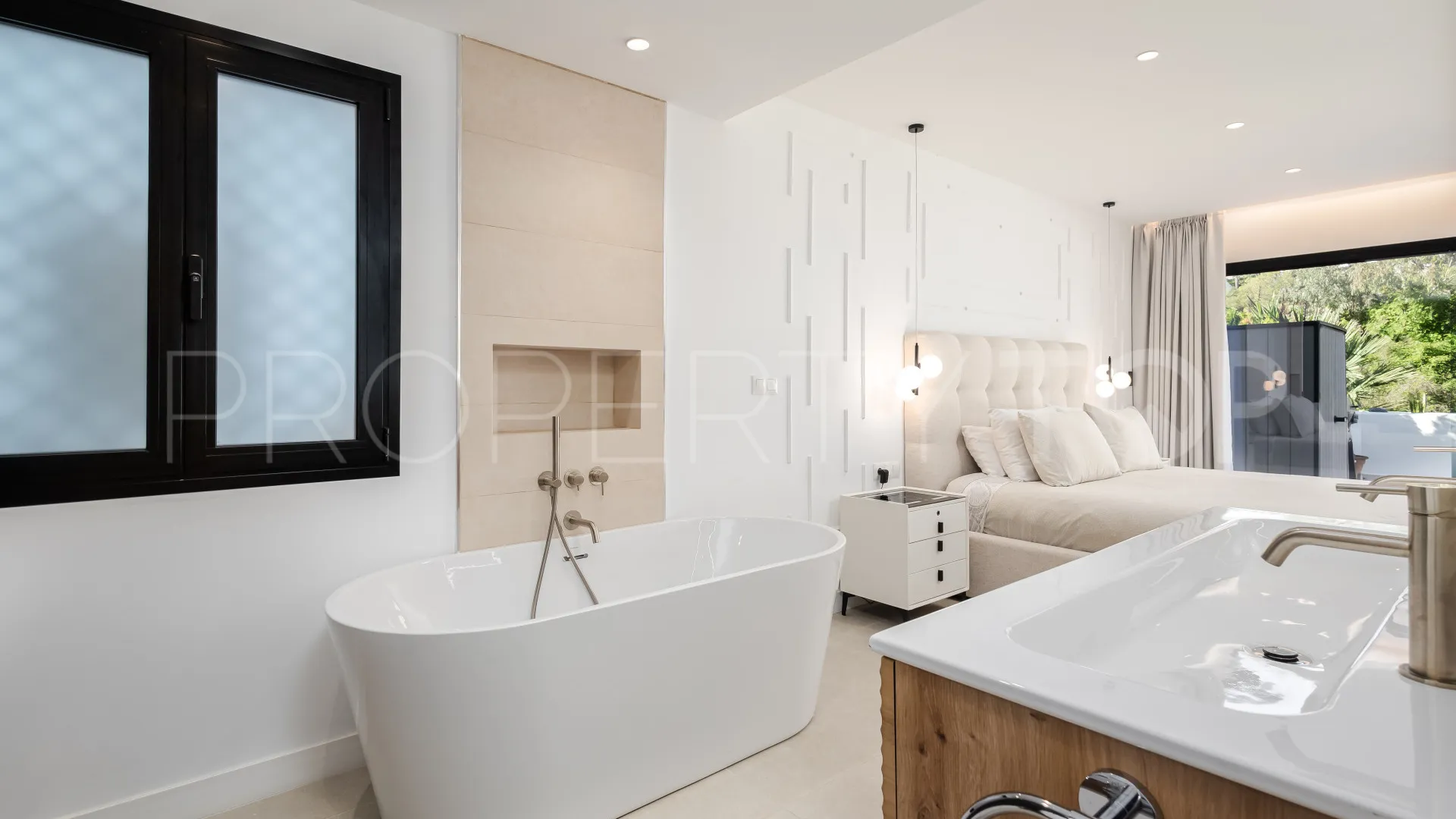 Apartment in Kings Hills for sale