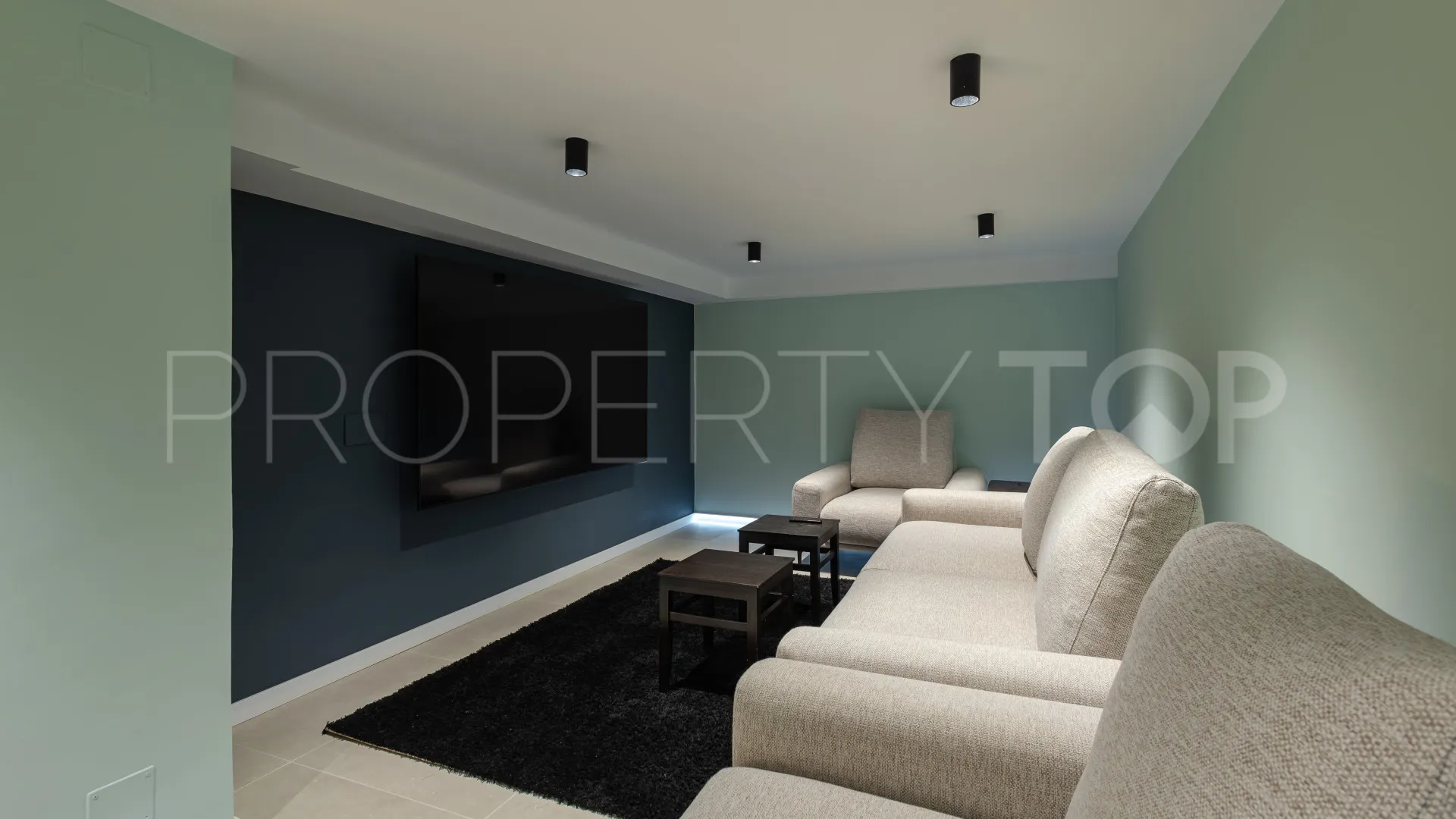 Apartment in Kings Hills for sale