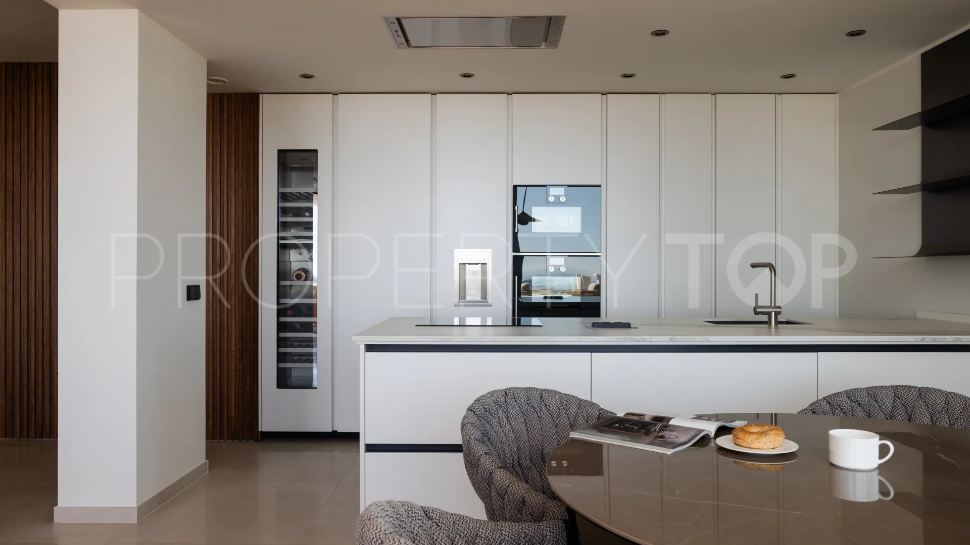 2 bedrooms apartment for sale in 9 Lions Residences