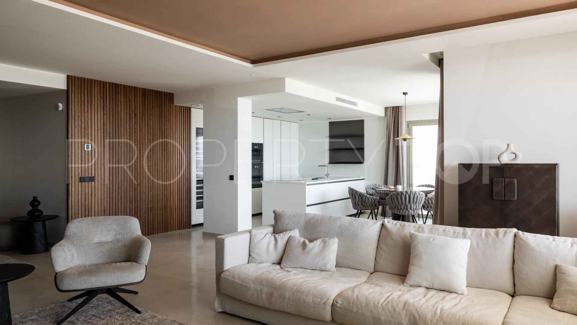 2 bedrooms apartment for sale in 9 Lions Residences