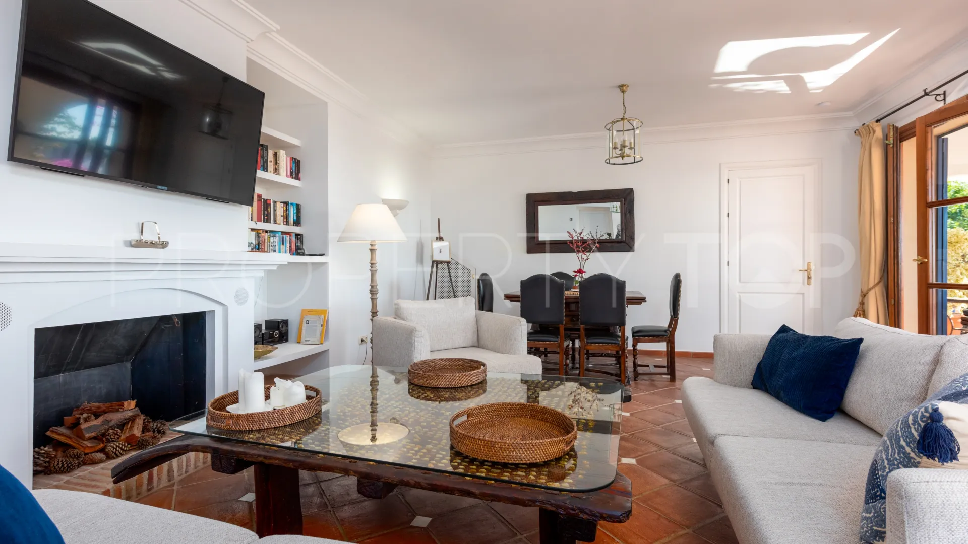 Comprar villa en El Madroñal con 7 dormitorios