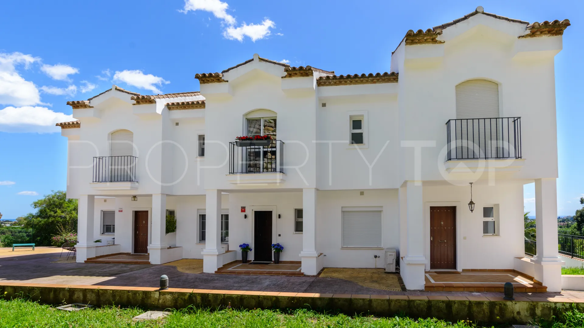 3 bedrooms semi detached house in Los Almendros for sale