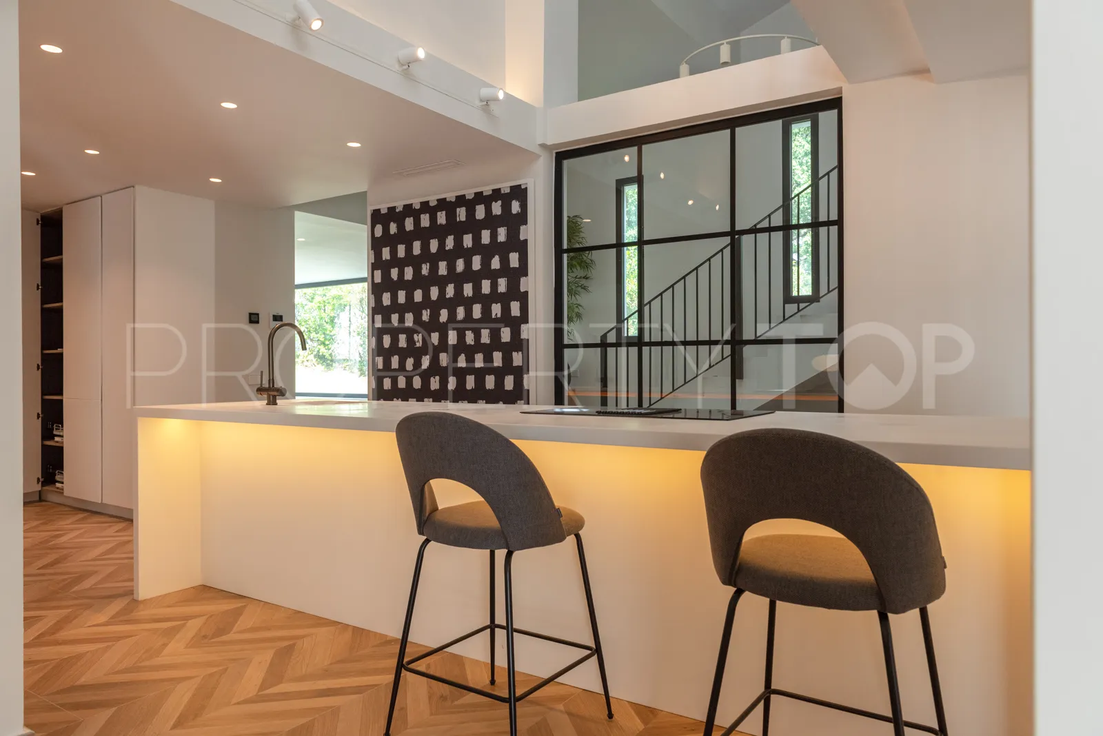 Villa for sale in Sotogrande with 7 bedrooms