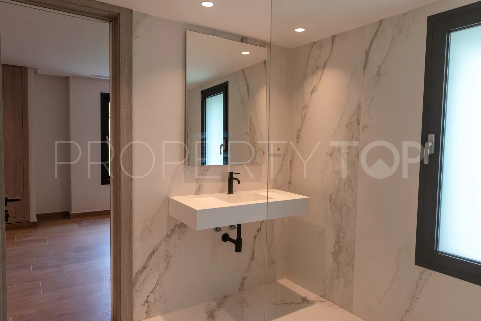 Villa for sale in Sotogrande with 7 bedrooms