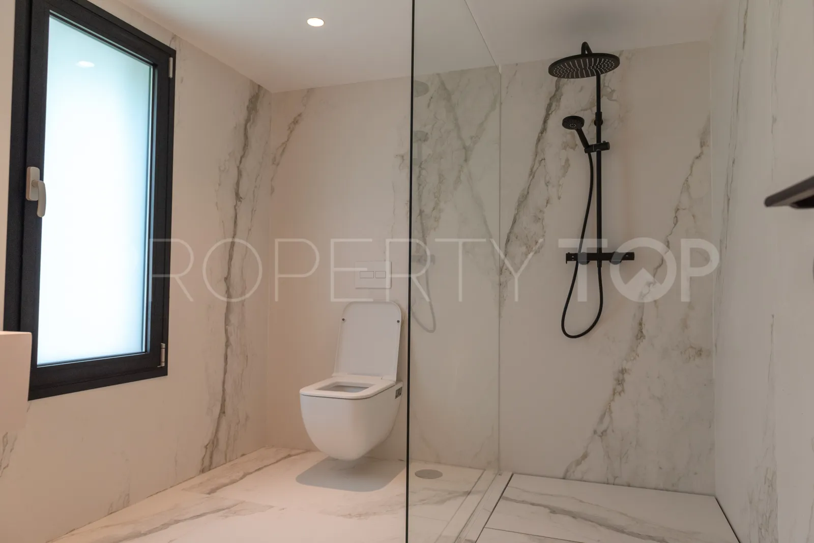 Villa for sale in Sotogrande with 7 bedrooms
