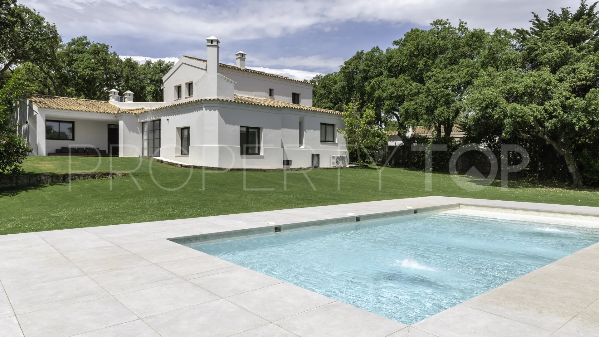 Villa for sale in Sotogrande with 7 bedrooms