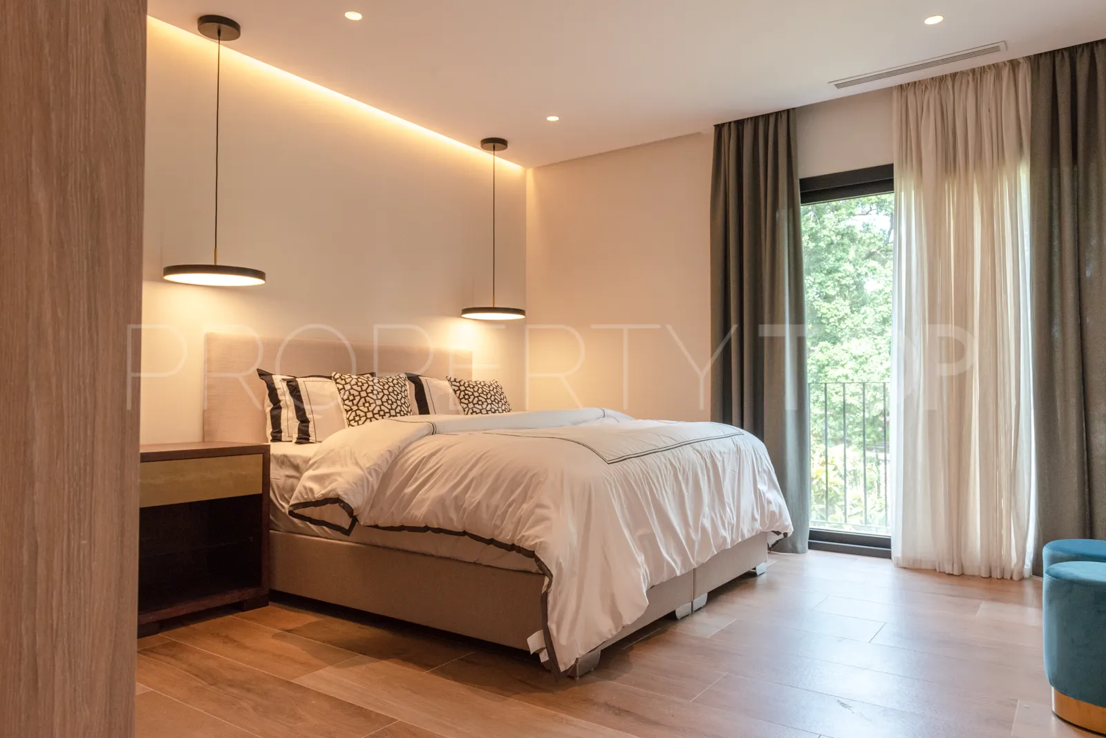 Villa for sale in Sotogrande with 7 bedrooms