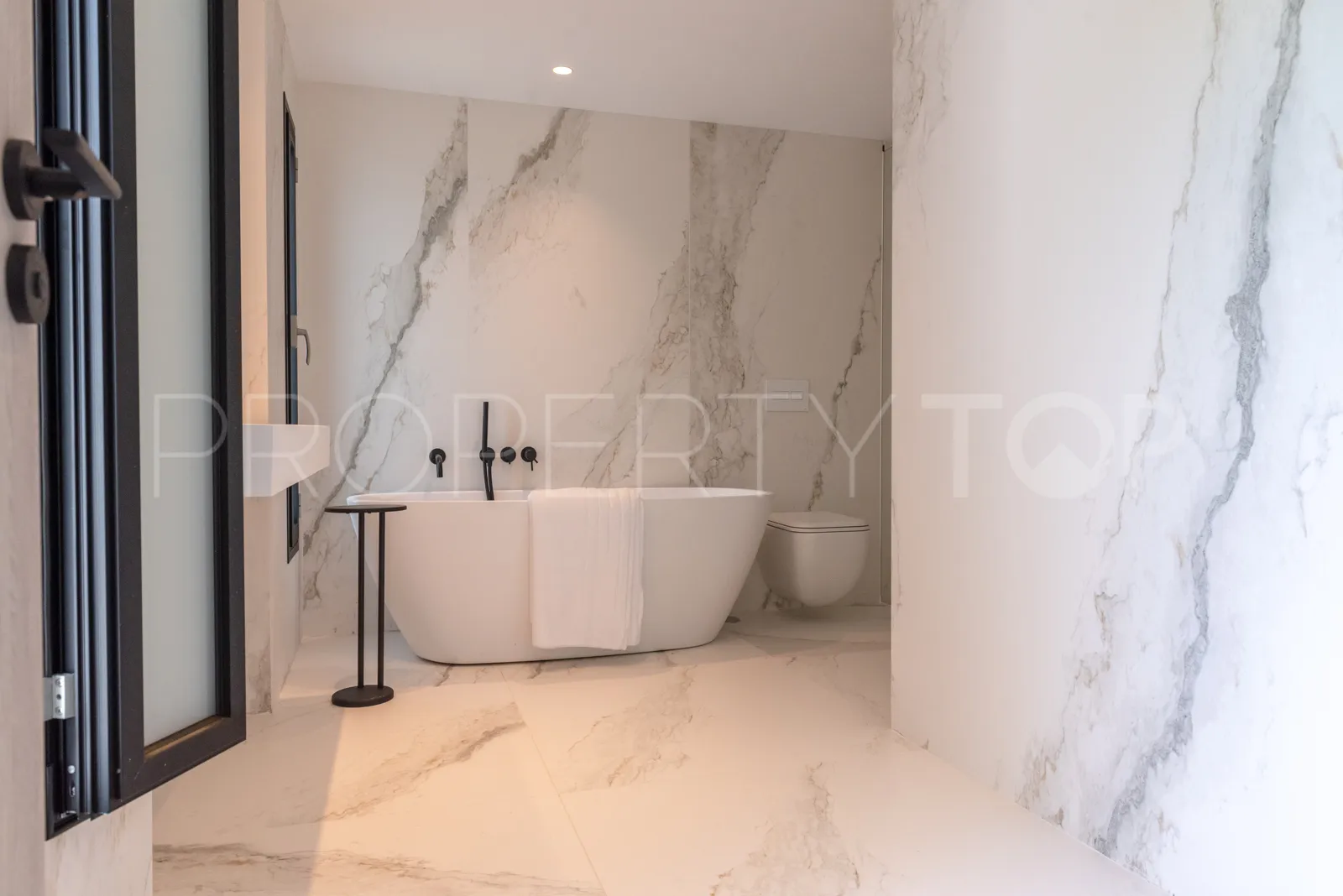 Villa for sale in Sotogrande with 7 bedrooms