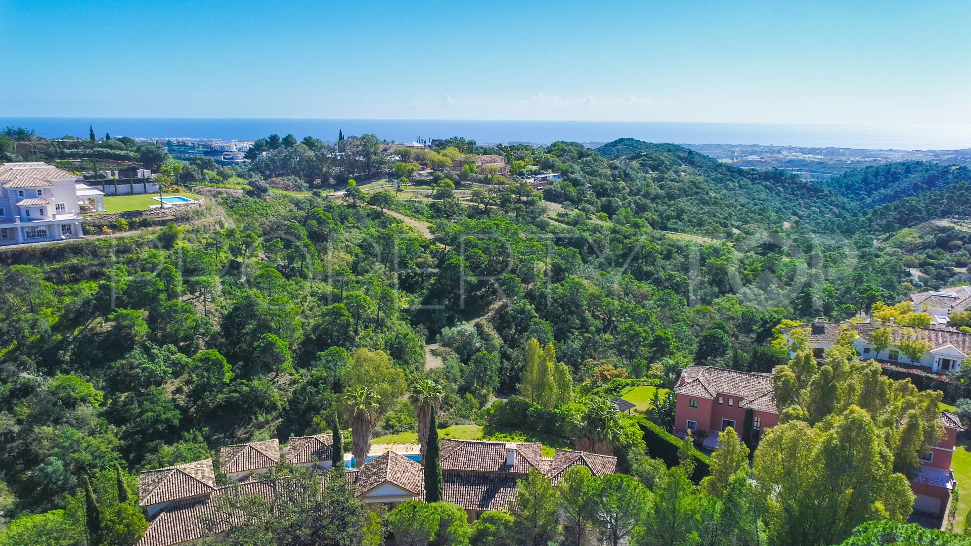 Se vende villa de 8 dormitorios en La Zagaleta