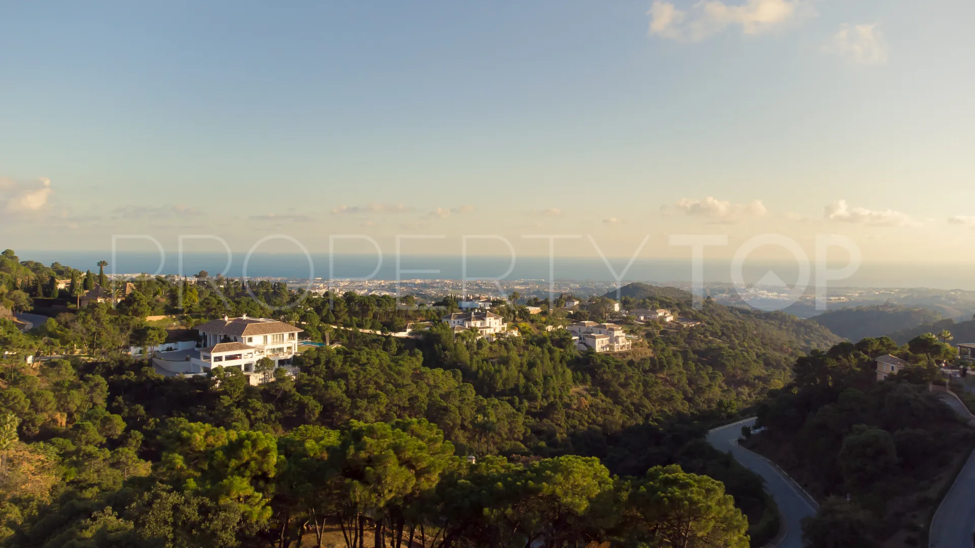 Se vende villa de 8 dormitorios en La Zagaleta