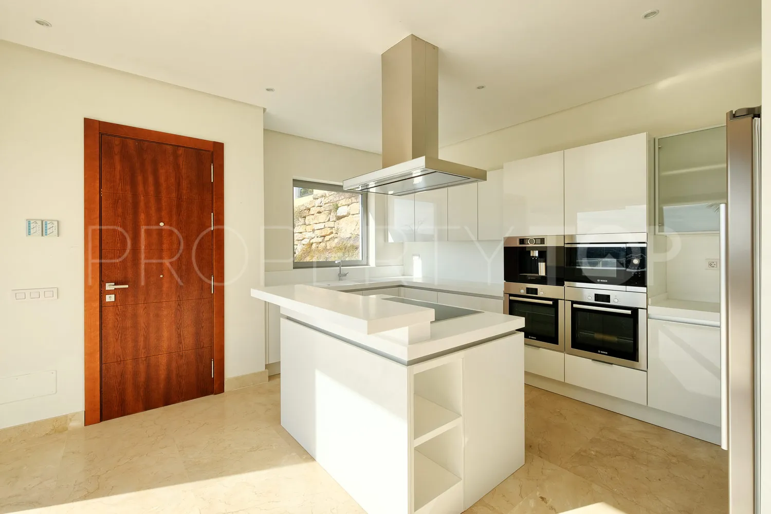 Puerto del Capitan, villa en venta