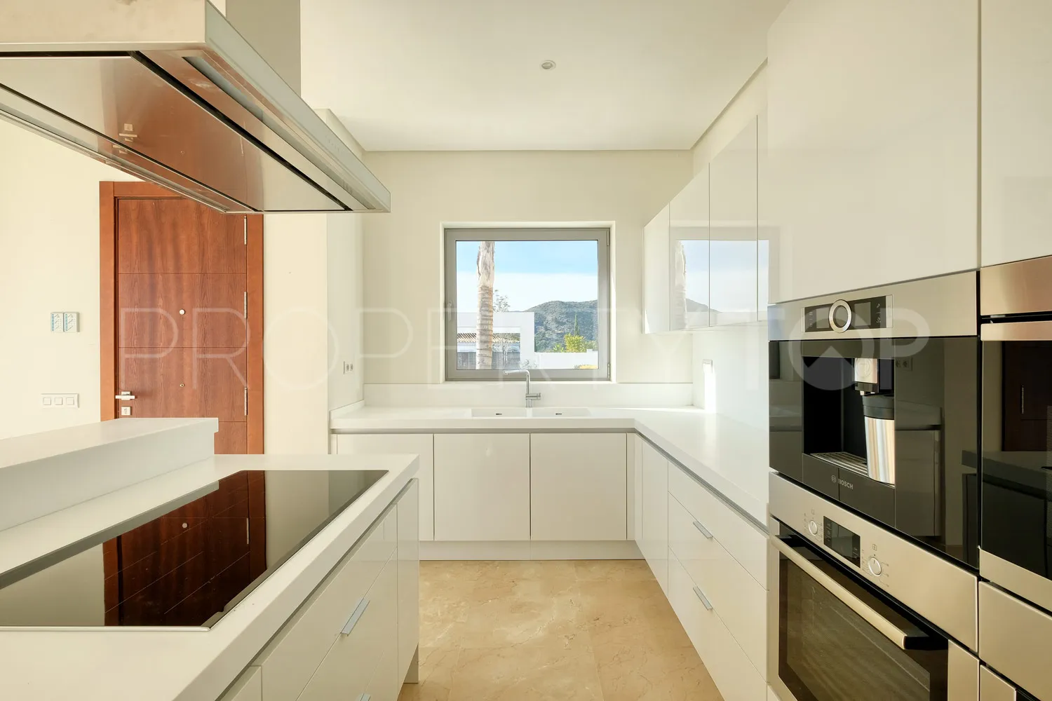 Puerto del Capitan, villa en venta