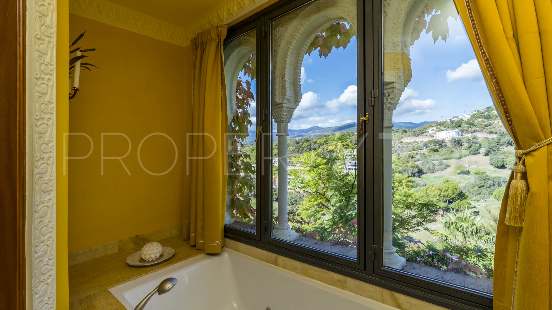 Villa en venta en Marbella Club Golf Resort
