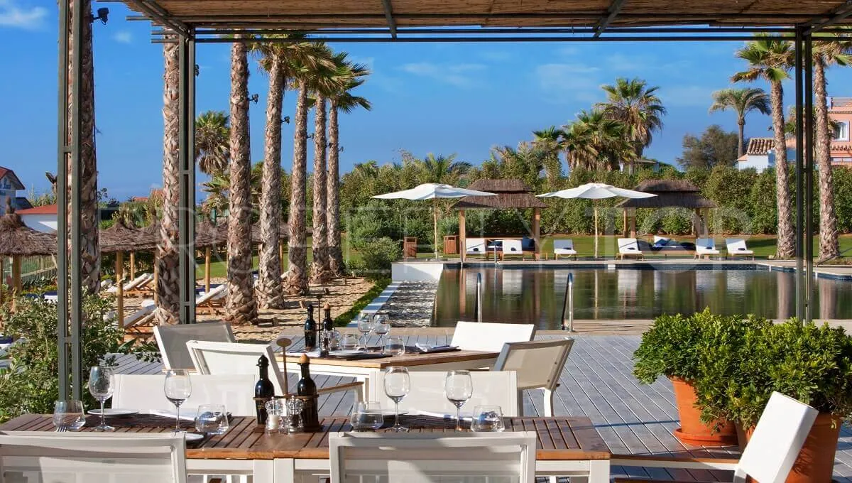 Casares Golf, villa a la venta