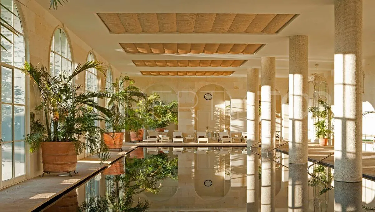 Casares Golf, villa a la venta