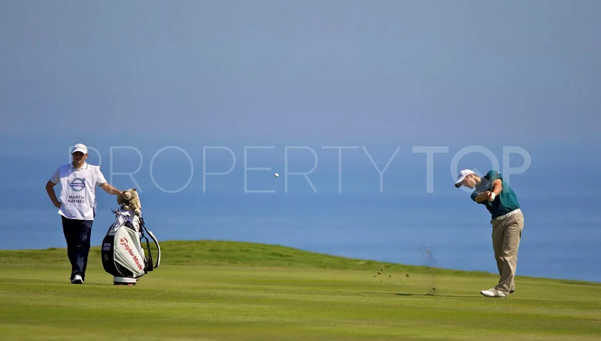 Casares Golf, villa a la venta