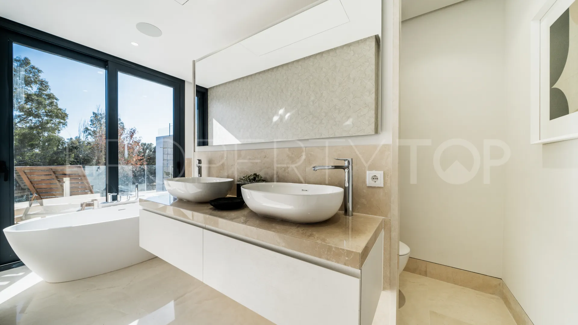 For sale villa in Atalaya Golf with 4 bedrooms
