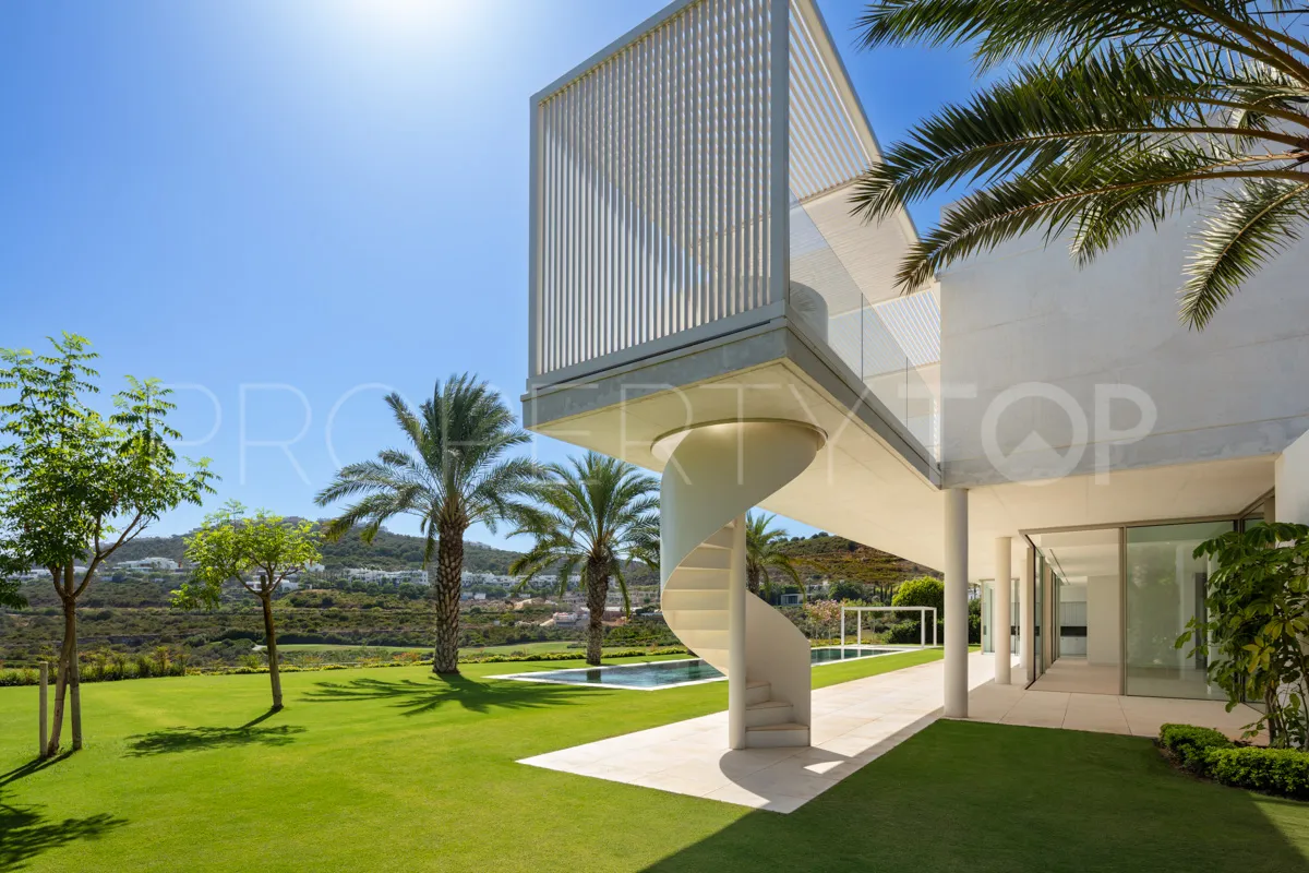 Casares Golf, villa en venta con 5 dormitorios