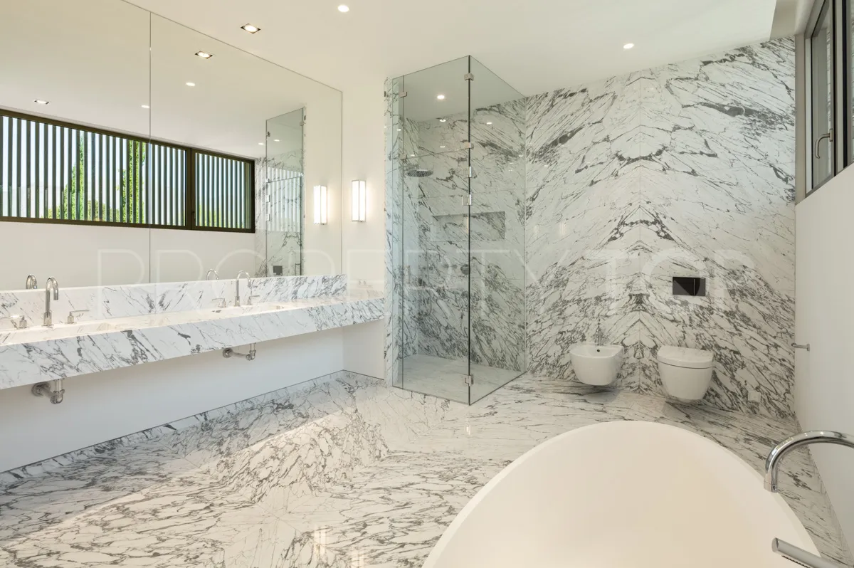 Casares Golf, villa en venta con 5 dormitorios