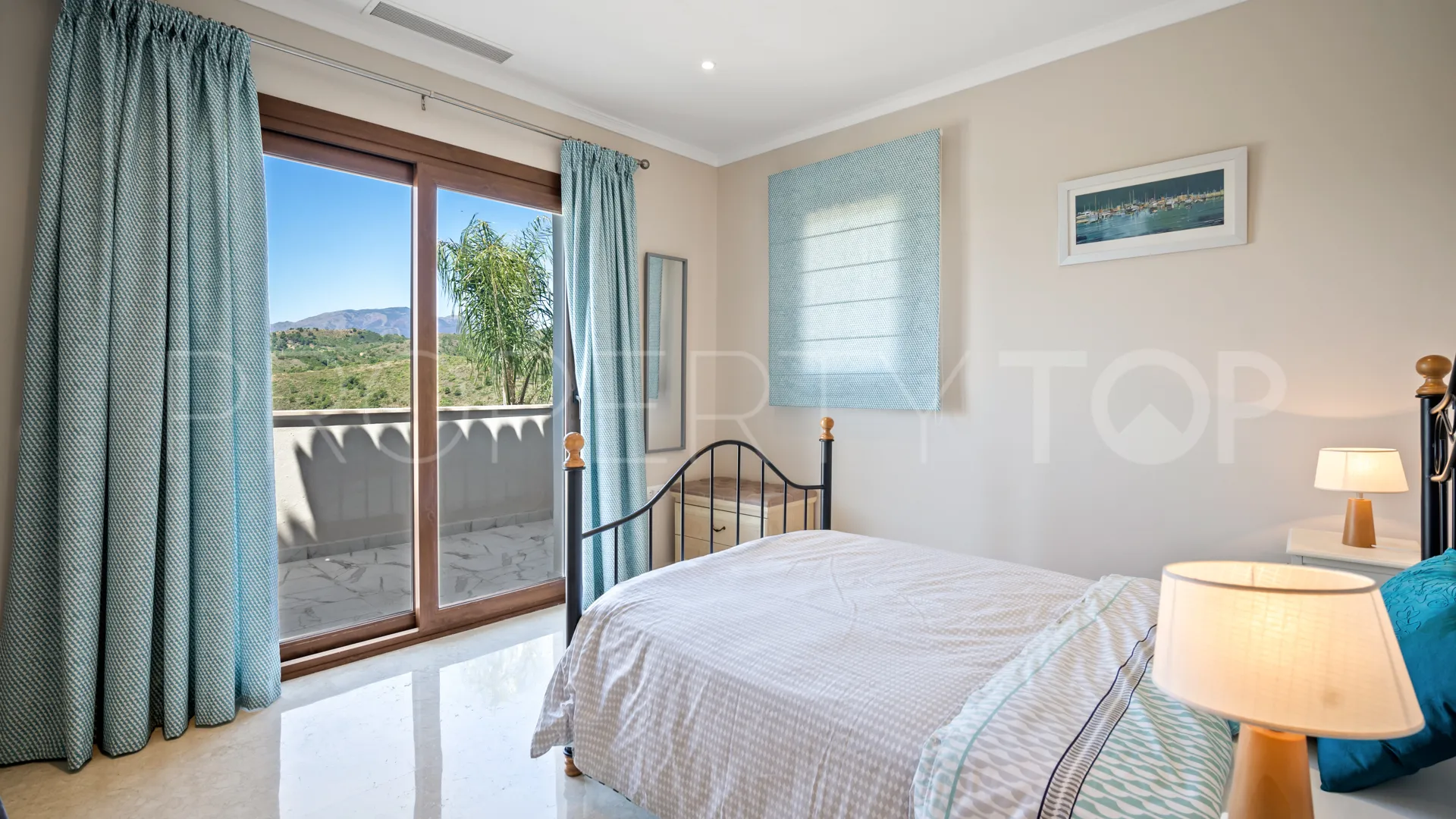Villa en venta con 6 dormitorios en Monte Mayor