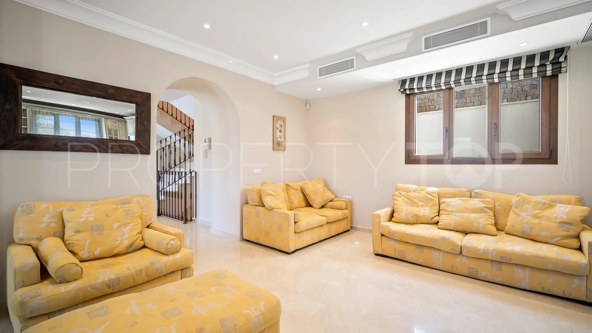 Villa en venta con 6 dormitorios en Monte Mayor