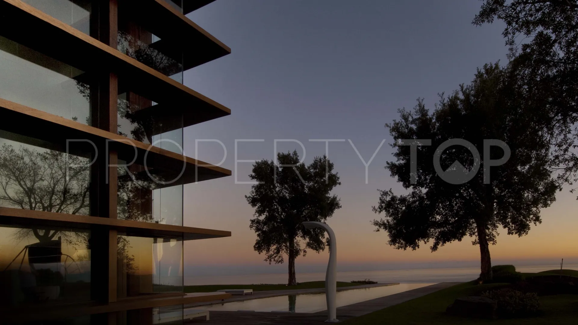 Villa en venta en Benalmadena