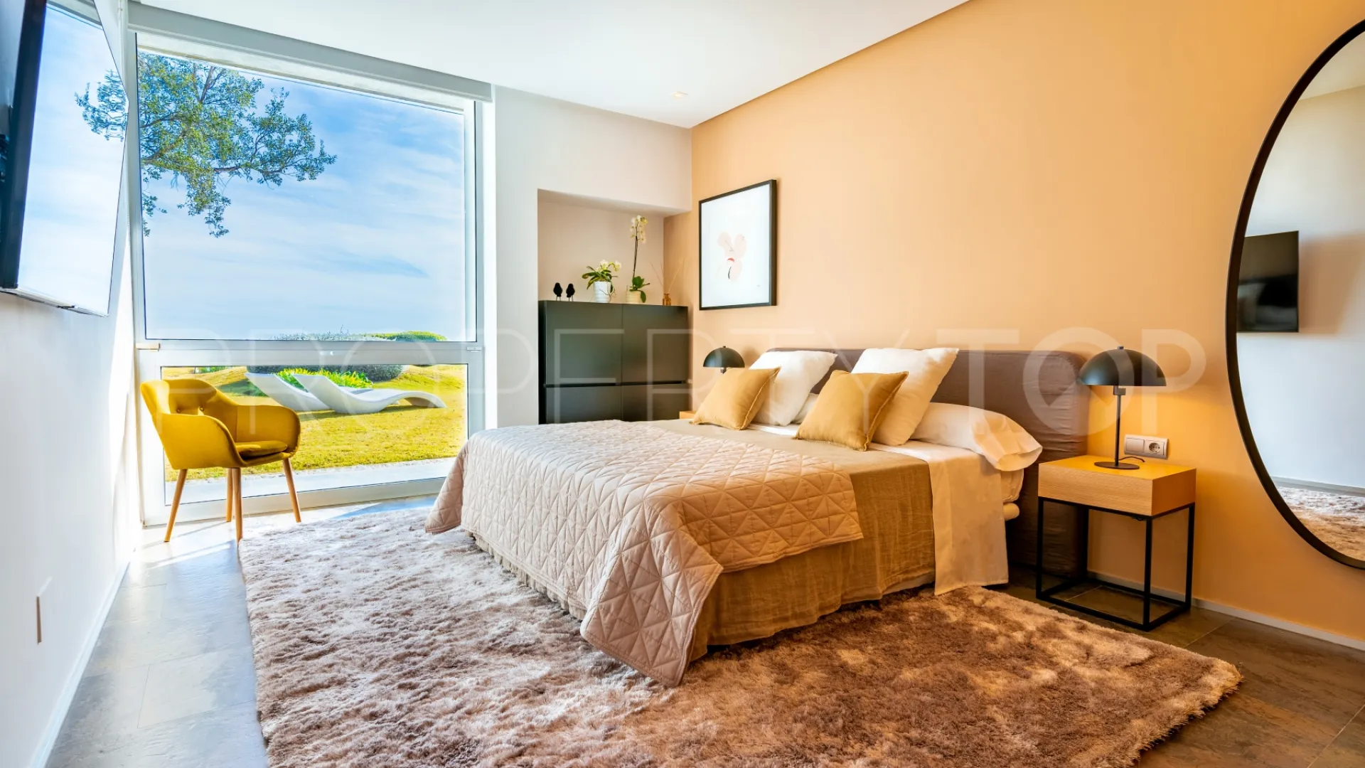 Villa en venta en Benalmadena