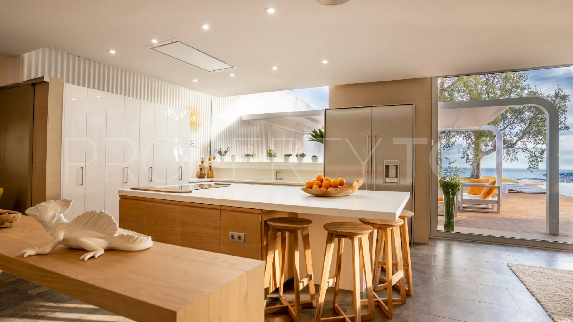 Villa en venta en Benalmadena