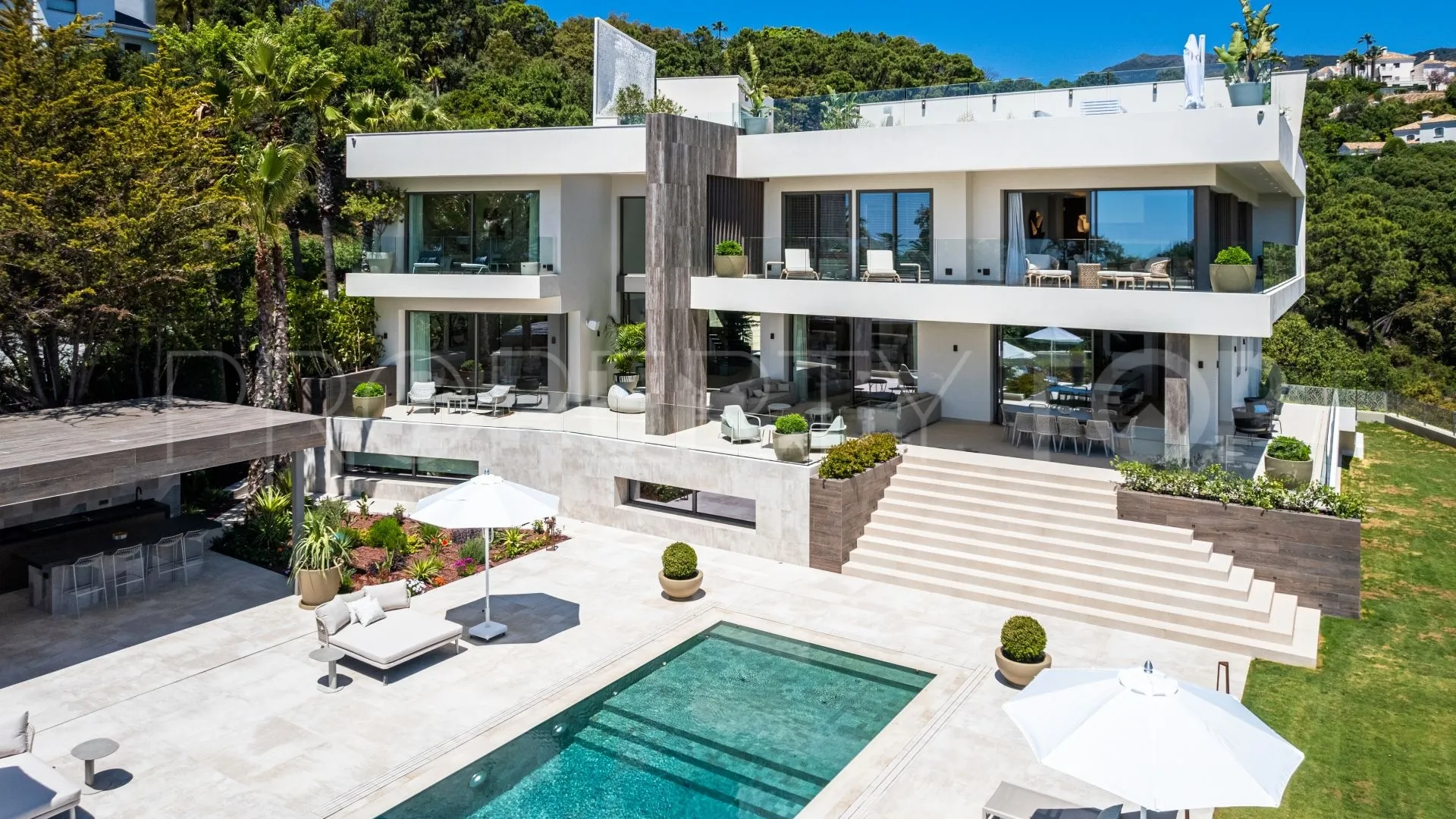 For sale 6 bedrooms villa in La Zagaleta