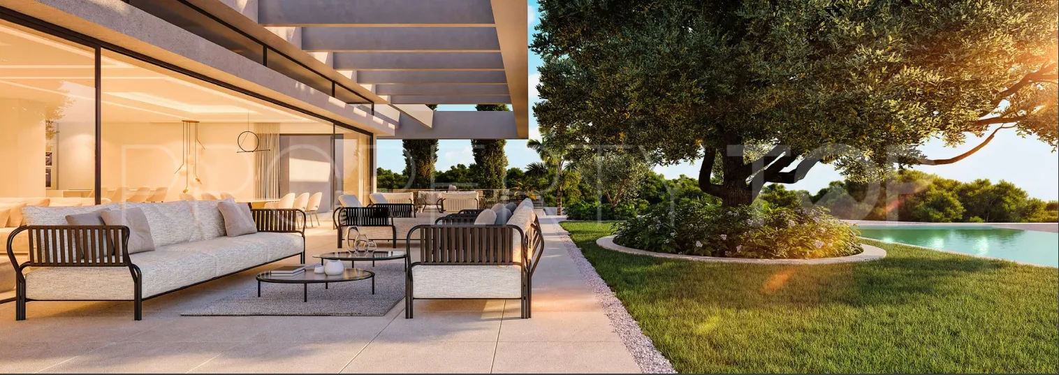 5 bedrooms villa in Sierra Blanca for sale