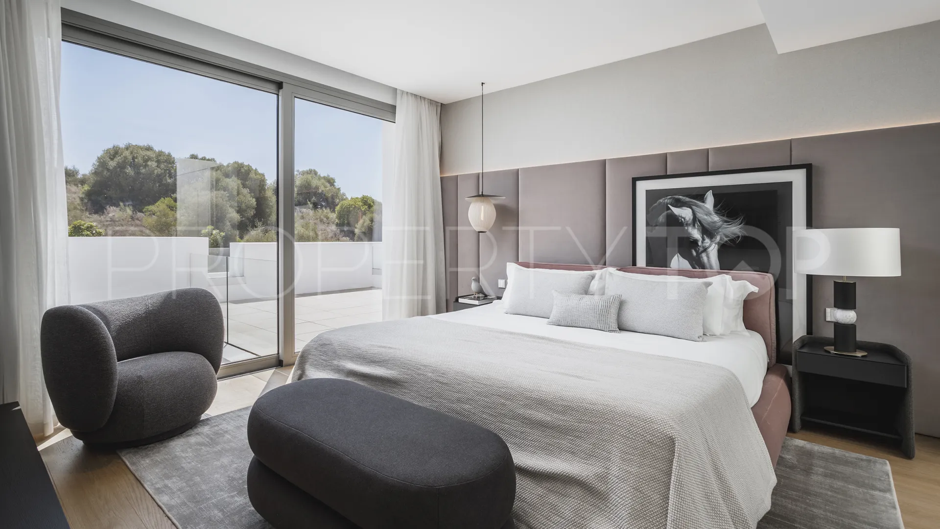 Villa a la venta de 5 dormitorios en El Paraiso