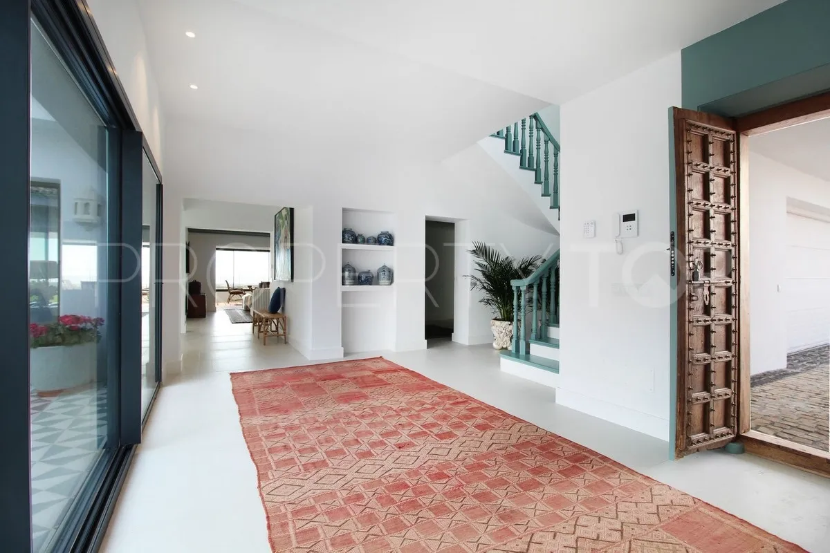 Guadalmina Baja 7 bedrooms villa for sale
