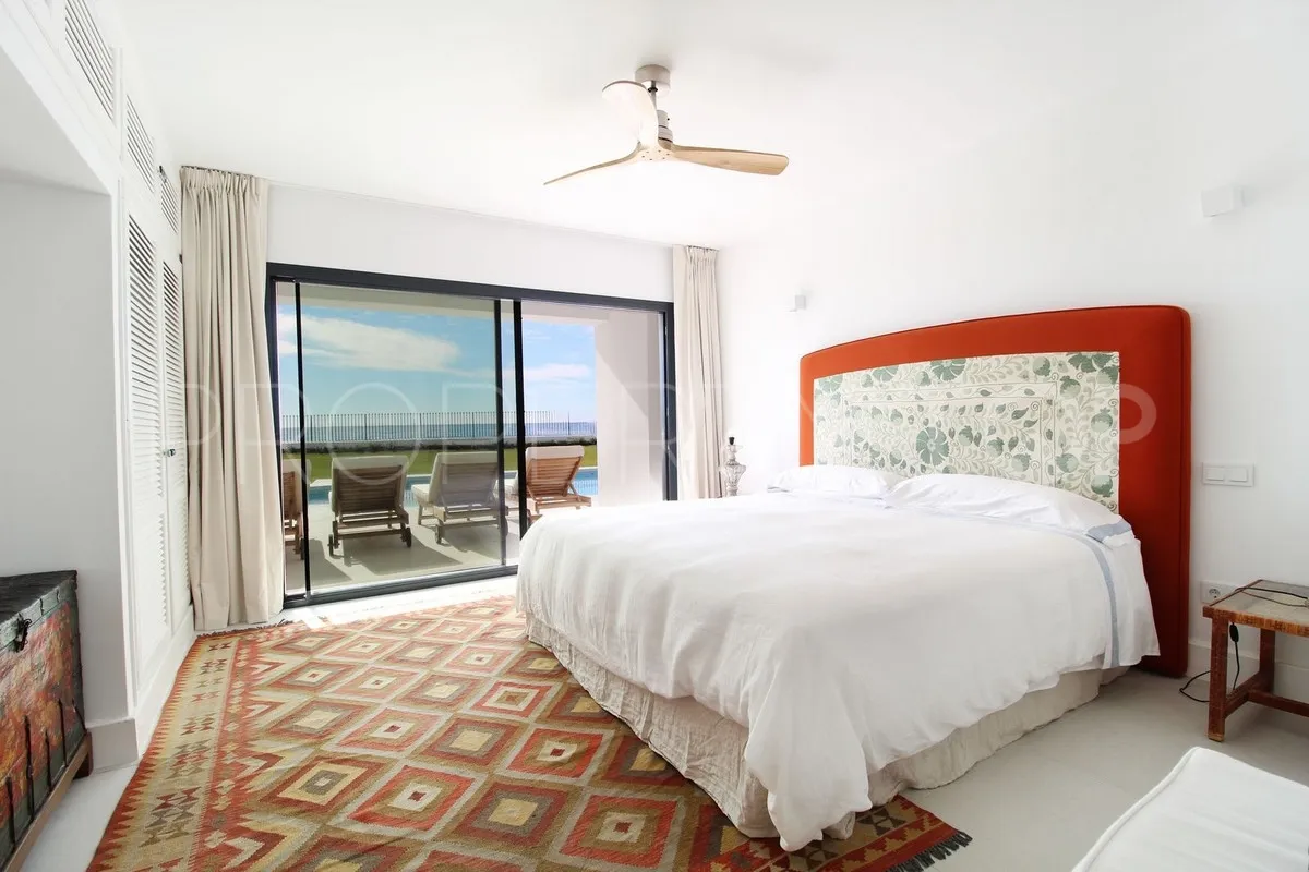 Guadalmina Baja 7 bedrooms villa for sale